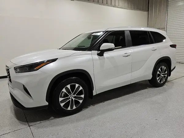 5TDKDRAH5RS054524 2024 TOYOTA HIGHLANDER - Image 1