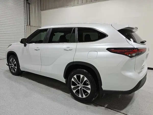 5TDKDRAH5RS054524 2024 TOYOTA HIGHLANDER - Image 2