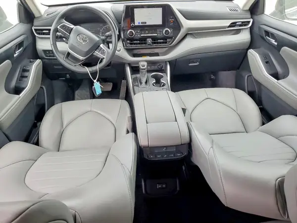 5TDKDRAH5RS541643 2024 TOYOTA HIGHLANDER - Image 8