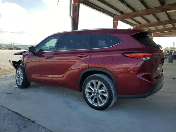 5TDKDRAH6PS000453 2023 TOYOTA HIGHLANDER - Image 2