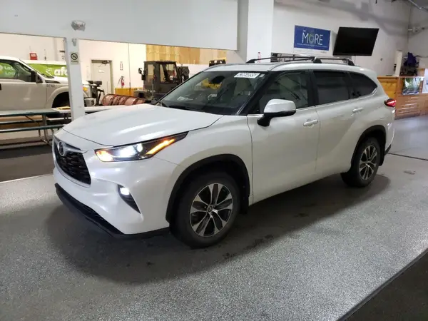 5TDKDRAH6PS012571 2023 TOYOTA HIGHLANDER - Image 1