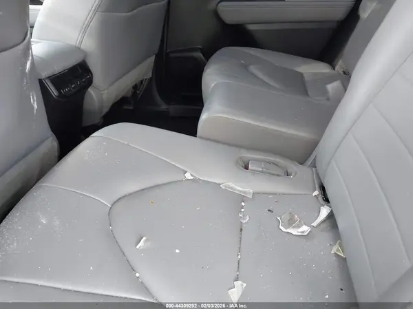 5TDKDRAH6PS023845 2023 TOYOTA HIGHLANDER - Image 8