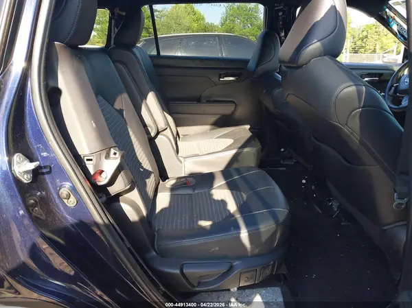 5TDKDRAH6PS024090 2023 TOYOTA HIGHLANDER - Image 8