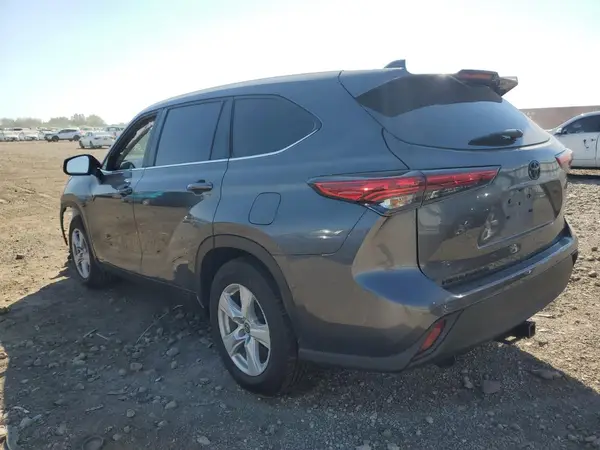5TDKDRAH6PS034165 2023 TOYOTA HIGHLANDER - Image 2