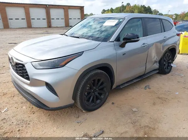 5TDKDRAH6PS510706 2023 TOYOTA HIGHLANDER - Image 2