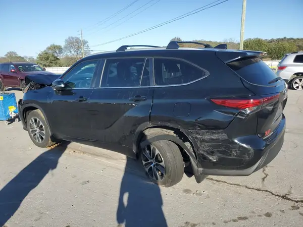 5TDKDRAH6PS515209 2023 TOYOTA HIGHLANDER - Image 2
