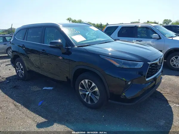 5TDKDRAH6RS050093 2024 TOYOTA HIGHLANDER - Image 1