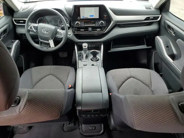 5TDKDRAH6RS052457 2024 TOYOTA HIGHLANDER - Image 8