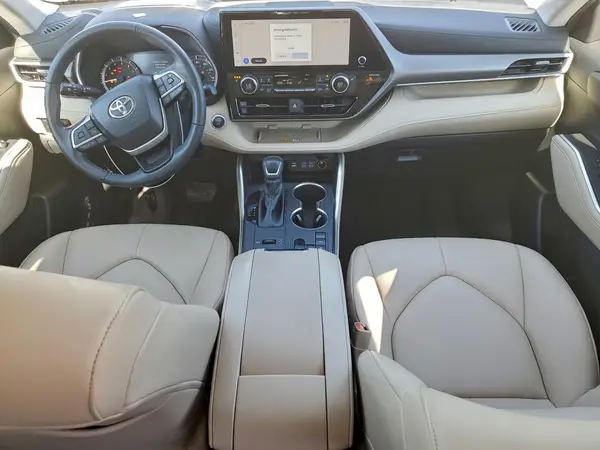 5TDKDRAH6RS531722 2024 TOYOTA HIGHLANDER - Image 8