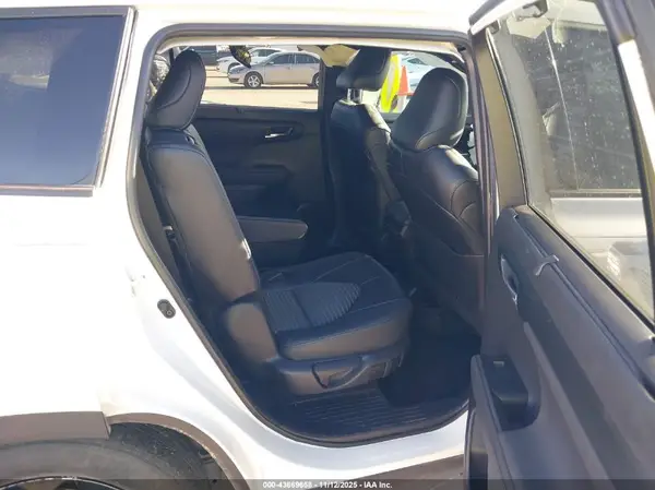 5TDKDRAH6RS538671 2024 TOYOTA HIGHLANDER - Image 8