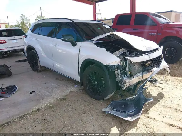 5TDKDRAH6RS548469 2024 TOYOTA HIGHLANDER - Image 1