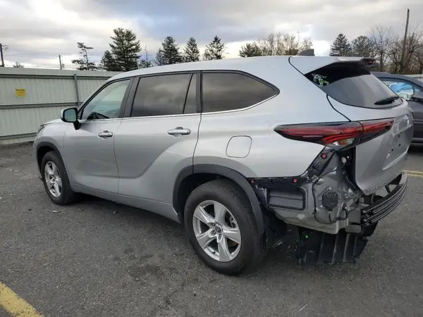 5TDKDRAH6SS556500 2025 TOYOTA HIGHLANDER - Image 2