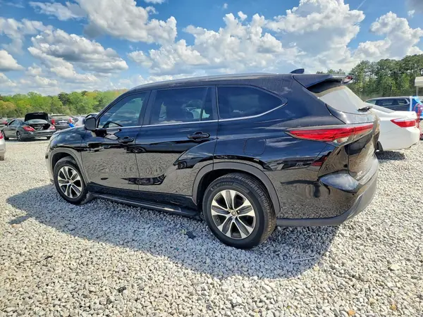 5TDKDRAH7PS014474 2023 TOYOTA HIGHLANDER - Image 2