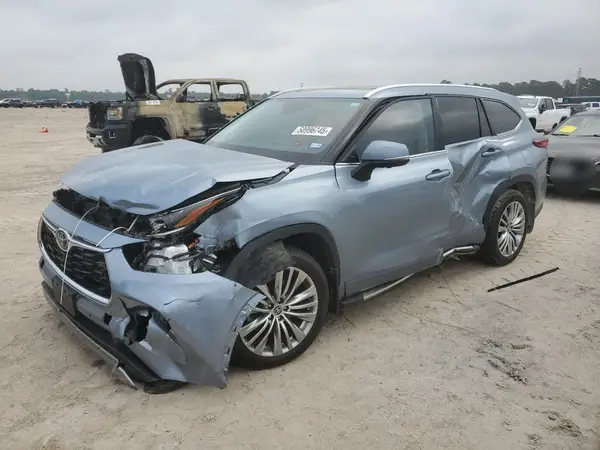 5TDKDRAH7PS031159 2023 TOYOTA HIGHLANDER - Image 1