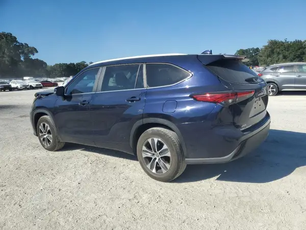 5TDKDRAH7PS031565 2023 TOYOTA HIGHLANDER - Image 2