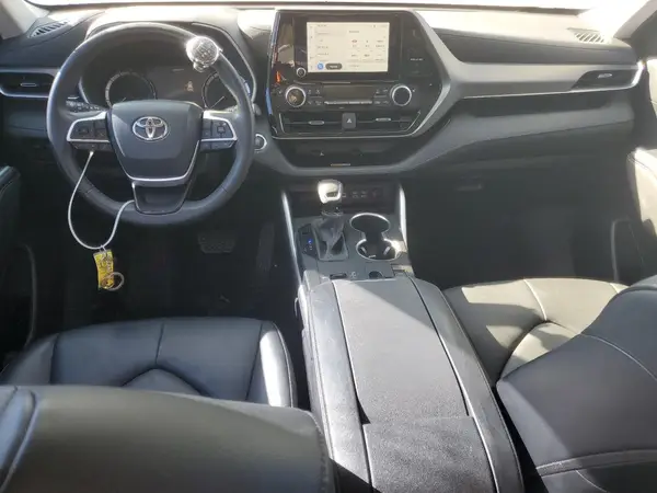 5TDKDRAH7PS031565 2023 TOYOTA HIGHLANDER - Image 8