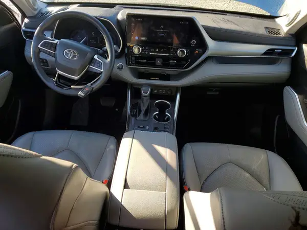 5TDKDRAH7PS046423 2023 TOYOTA HIGHLANDER - Image 8