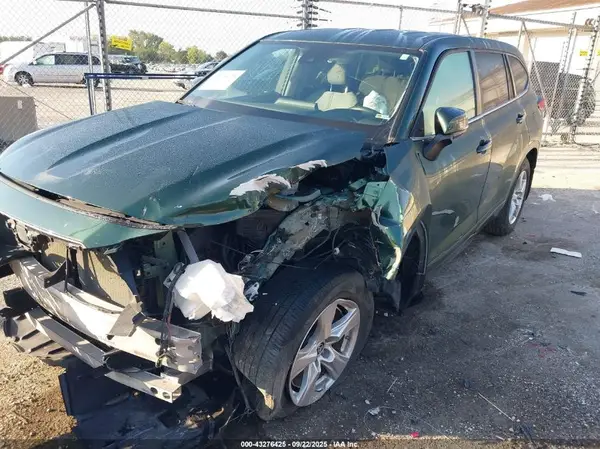 5TDKDRAH7PS501528 2023 TOYOTA HIGHLANDER - Image 2