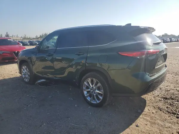 5TDKDRAH7PS505658 2023 TOYOTA HIGHLANDER - Image 2