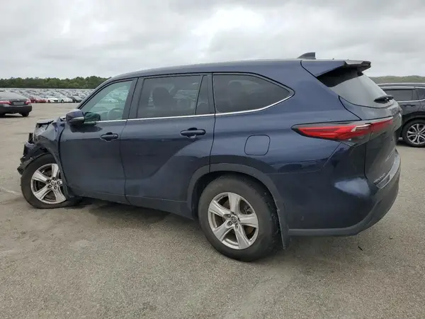 5TDKDRAH7PS525974 2023 TOYOTA HIGHLANDER - Image 2