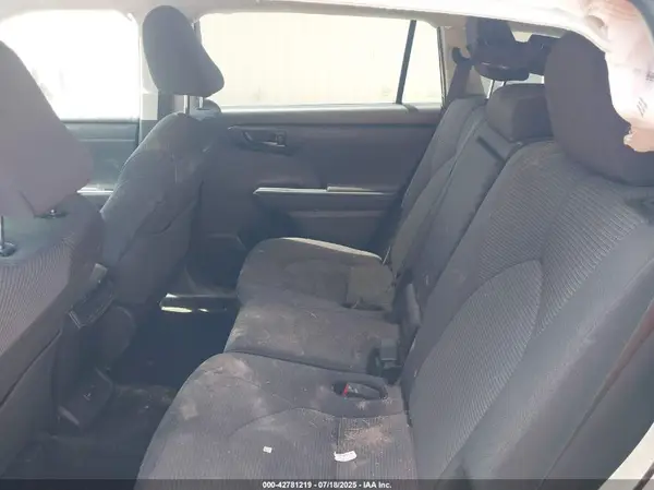 5TDKDRAH7RS049910 2024 TOYOTA HIGHLANDER - Image 8