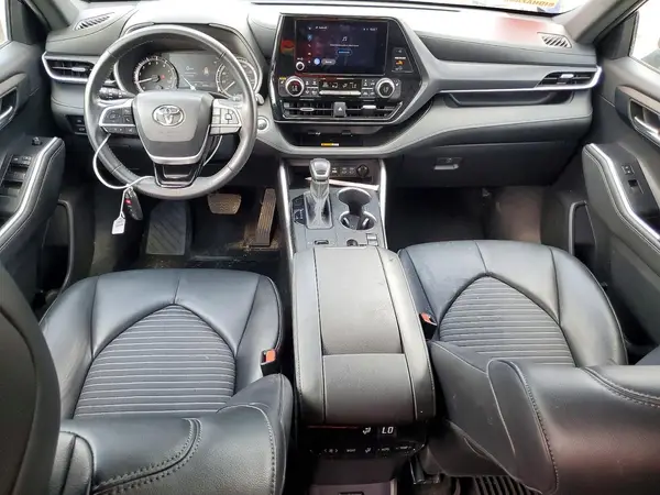 5TDKDRAH7RS527954 2024 TOYOTA HIGHLANDER - Image 8