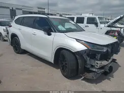 5TDKDRAH7RS532183 2024 TOYOTA HIGHLANDER