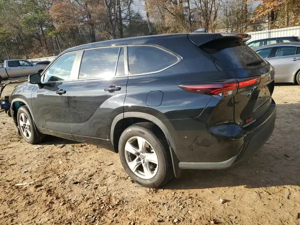 5TDKDRAH7RS540655 2024 TOYOTA HIGHLANDER - Image 2