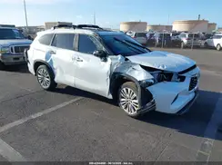 5TDKDRAH8PS009638 2023 TOYOTA HIGHLANDER