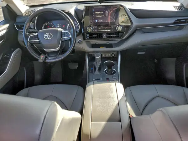 5TDKDRAH8PS013558 2023 TOYOTA HIGHLANDER - Image 8