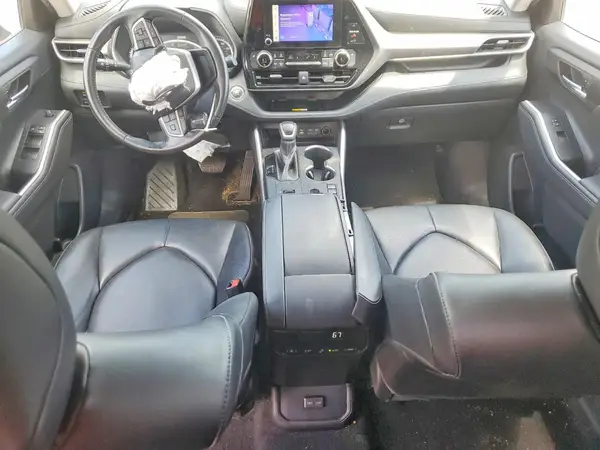 5TDKDRAH8PS014788 2023 TOYOTA HIGHLANDER - Image 8