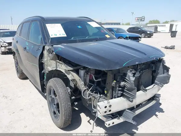 5TDKDRAH8PS018436 2023 TOYOTA HIGHLANDER - Image 1
