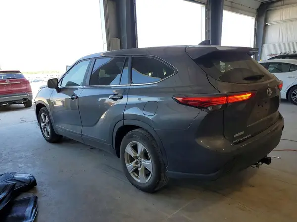 5TDKDRAH8PS020834 2023 TOYOTA HIGHLANDER - Image 2