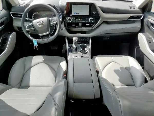 5TDKDRAH8PS024009 2023 TOYOTA HIGHLANDER - Image 8