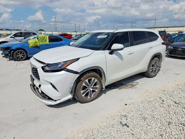 5TDKDRAH8PS028898 2023 TOYOTA HIGHLANDER - Image 1