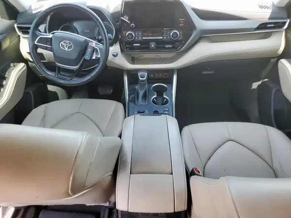 5TDKDRAH8PS030540 2023 TOYOTA HIGHLANDER - Image 8