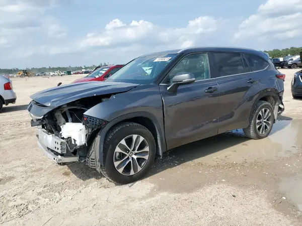 5TDKDRAH8PS034779 2023 TOYOTA HIGHLANDER - Image 1