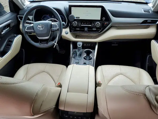 5TDKDRAH8PS039531 2023 TOYOTA HIGHLANDER - Image 8