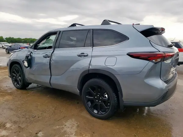 5TDKDRAH8RS050628 2024 TOYOTA HIGHLANDER - Image 2