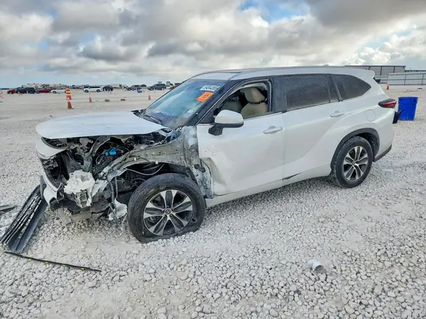 5TDKDRAH8RS053738 2024 TOYOTA HIGHLANDER - Image 1