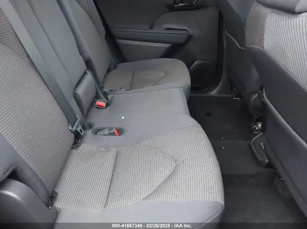 5TDKDRAH8RS533245 2024 TOYOTA HIGHLANDER - Image 8