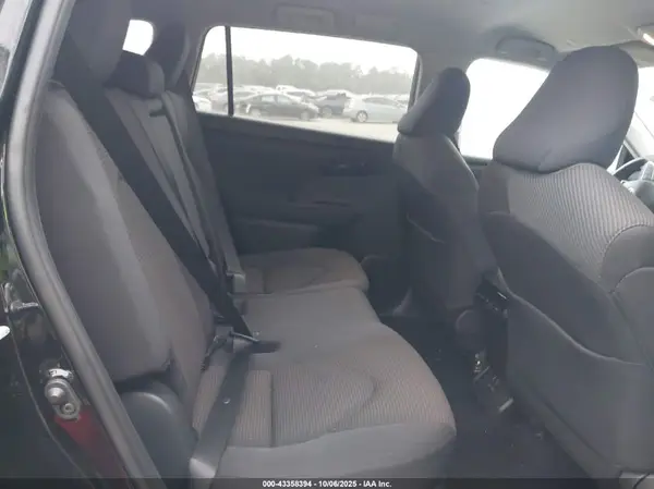 5TDKDRAH8RS539496 2024 TOYOTA HIGHLANDER - Image 8
