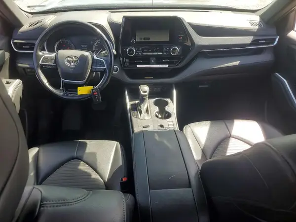 5TDKDRAH8RS542818 2024 TOYOTA HIGHLANDER - Image 8