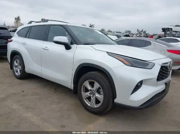 5TDKDRAH8SS550875 2025 TOYOTA HIGHLANDER - Image 1