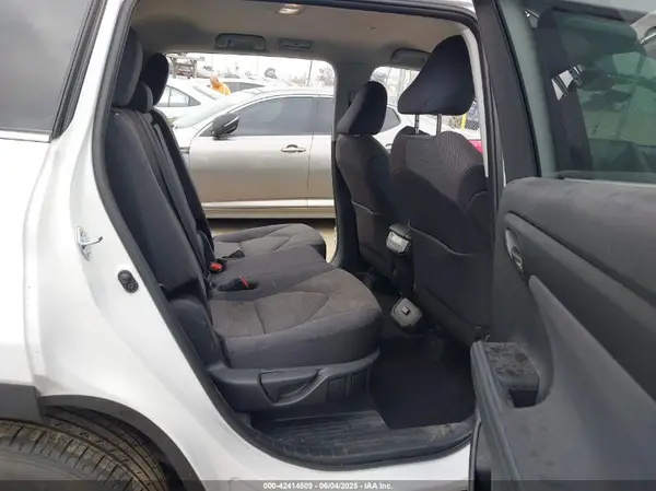 5TDKDRAH8SS550875 2025 TOYOTA HIGHLANDER - Image 8