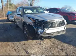 5TDKDRAH8SS555901 2025 TOYOTA HIGHLANDER