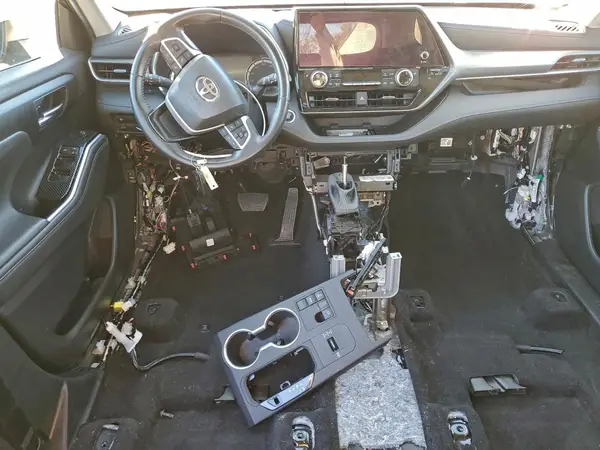 5TDKDRAH9PS006571 2023 TOYOTA HIGHLANDER - Image 8