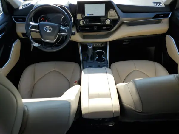 5TDKDRAH9PS014119 2023 TOYOTA HIGHLANDER - Image 8