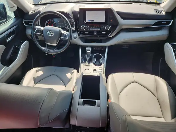 5TDKDRAH9PS027856 2023 TOYOTA HIGHLANDER - Image 8