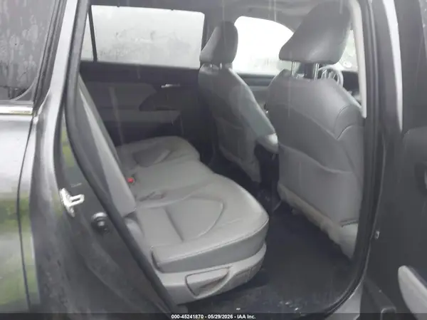 5TDKDRAH9PS038016 2023 TOYOTA HIGHLANDER - Image 8
